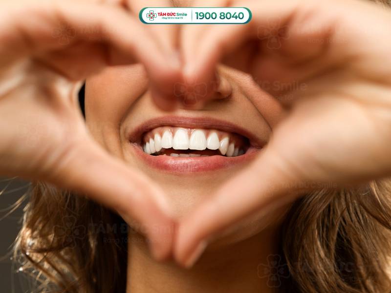 1 nụ cười bằng 10 thang thuốc bổ