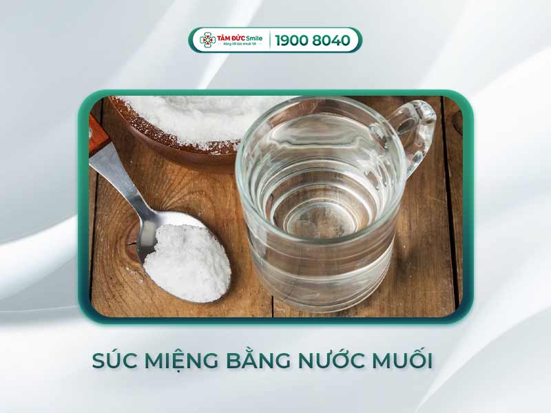 Súc miệng bằng nước muối ngày mấy lần là tốt? Cách dùng nước muối đúng chuẩn